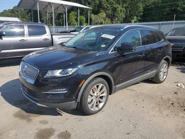 LINCOLN MKC SELECT 2019 with VIN 5LMCJ2C91KUL04524 - Photo from auction