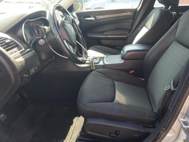 Photo 7 from auction – 2019 CHRYSLER 300 TOURING with VIN 2C3CCAAG5KH601879