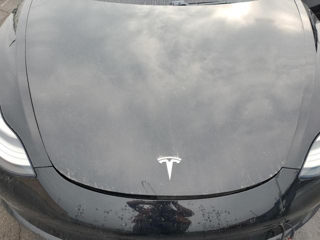 Photo 11 from auction – 2018 TESLA MODEL 3 with VIN 5YJ3E1EA1JF151938