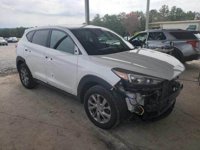 Photo 4 from auction – 2020 HYUNDAI TUCSON SE with VIN KM8J2CA49LU130689