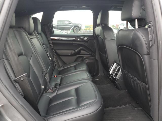Photo 10 from auction – 2016 PORSCHE CAYENNE with VIN WP1AA2A23GLA00904