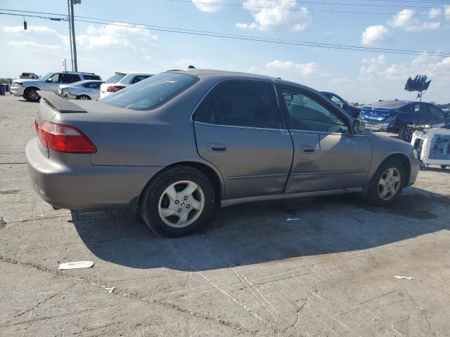 Photo 3 from auction – 2000 HONDA ACCORD with VIN 1HGCG5653YA129057