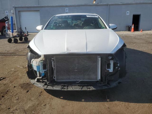 Photo 5 from auction – 2019 HYUNDAI ELANTRA SE with VIN 5NPD74LF2KH461520