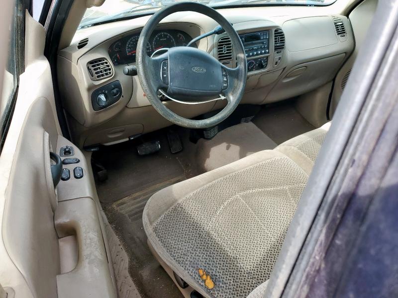 Photo 8 from auction – 2000 FORD F150 with VIN 1FTRX07W7YKB25221