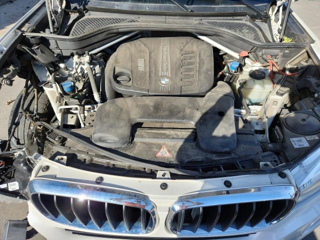Photo 12 from auction – 2015 BMW X5 XDRIVE3 with VIN 5UXKS4C50F0N11636