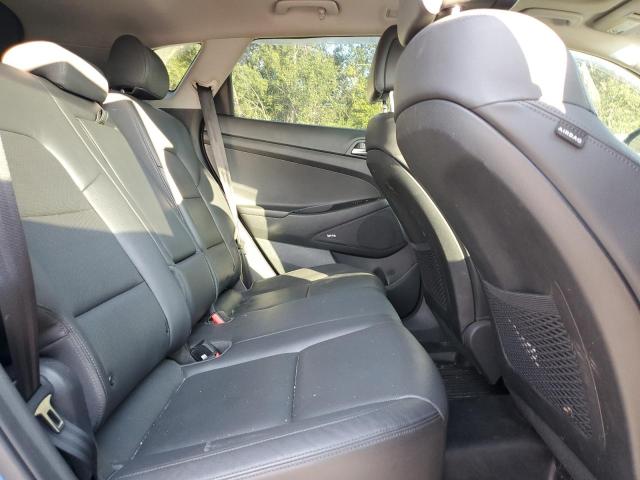 Photo 11 from auction – 2017 HYUNDAI TUCSON LIM with VIN KM8J3CA2XHU287134