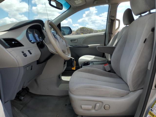 Photo 7 from auction – 2012 TOYOTA SIENNA LE with VIN 5TDKK3DC1CS241849