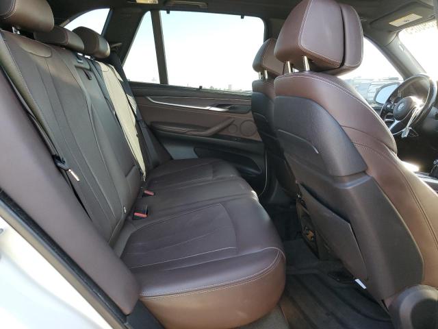 Photo 11 from auction – 2015 BMW X5 XDRIVE5 with VIN 5UXKR6C51F0J77334