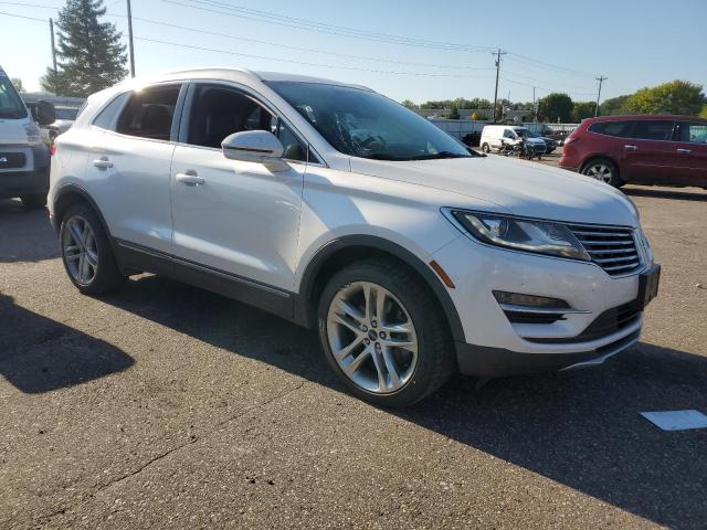 Photo 4 from auction – 2017 LINCOLN MKC RESERV with VIN 5LMTJ3DH3HUL36587