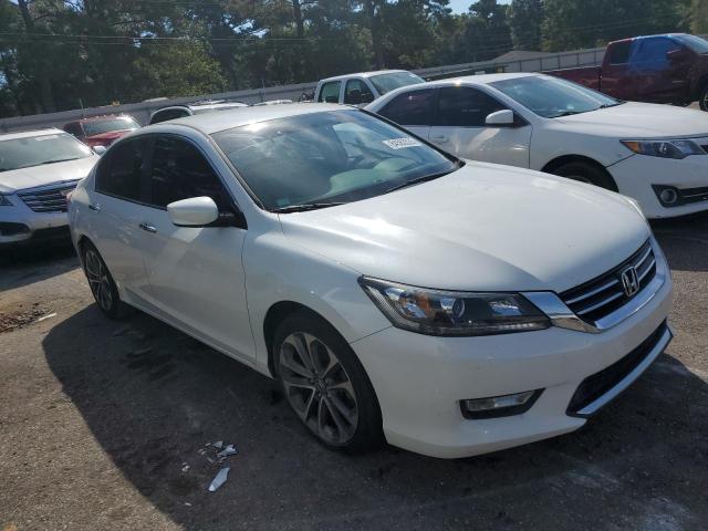 Photo 4 from auction – 2014 HONDA ACCORD with VIN 1HGCR2F51EA133676