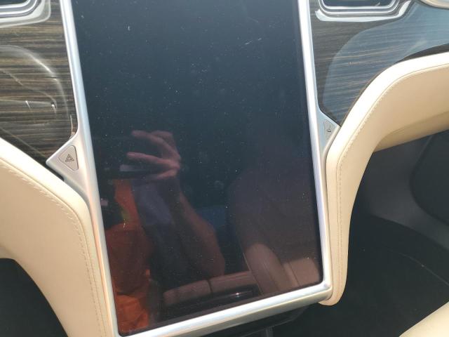 Photo 9 from auction – 2015 TESLA MODEL S with VIN 5YJSA1E20FF110479