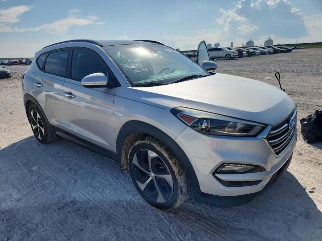 Photo 4 from auction – 2016 HYUNDAI TUCSON LIM with VIN KM8J33A2XGU161158
