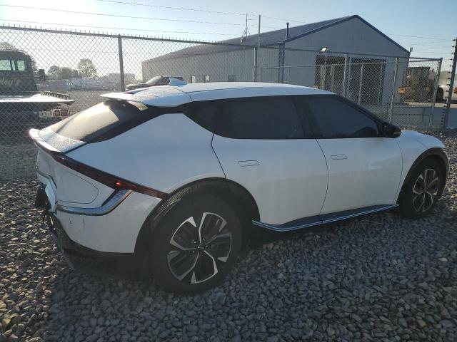Photo 3 from auction – 2022 KIA EV6 LIGHT with VIN KNDC3DLC8N5060281