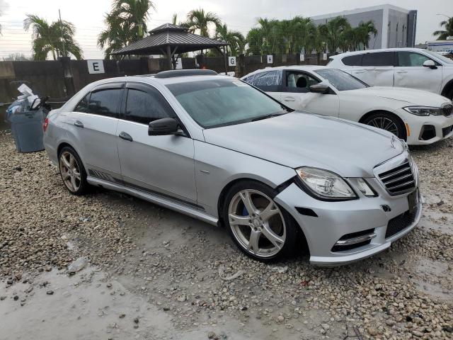Photo 4 from auction – 2012 MERCEDES-BENZ E 350 with VIN WDDHF5KB2CA562418