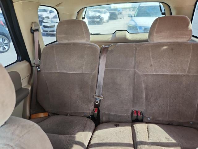 Photo 10 from auction – 2004 CHEVROLET TRAILBLAZER LS with VIN 1GNDS13S042291471