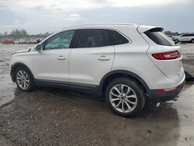 Photo 2 from auction – 2019 LINCOLN MKC SELECT with VIN 5LMCJ2C92KUL50329
