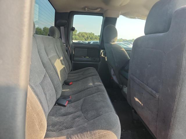 Photo 10 from auction – 2004 CHEVROLET SILVERADO with VIN 1GCEK19T94E114946