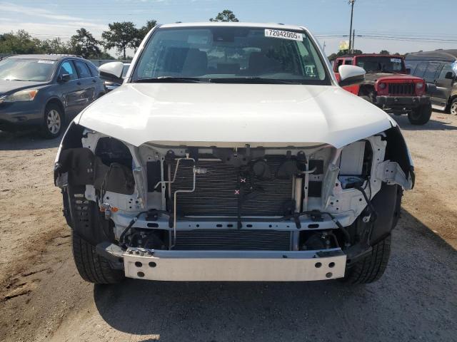 Photo 5 from auction – 2022 TOYOTA 4RUNNER SR with VIN JTEMU5JR8N6069177