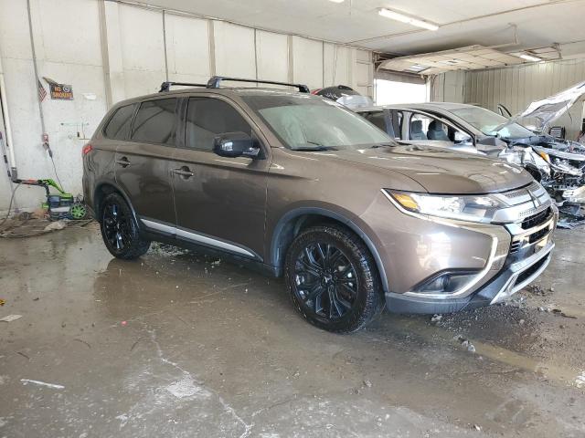 Photo 4 from auction – 2019 MITSUBISHI OUTLANDER with VIN JA4AD2A32KZ022703