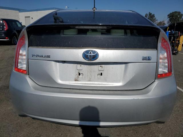 Photo 6 from auction – 2013 TOYOTA PRIUS with VIN JTDKN3DU3D0352214