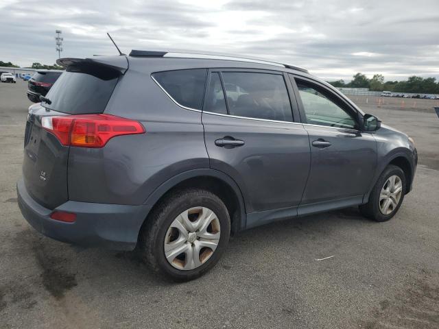 Photo 3 from auction – 2015 TOYOTA RAV4 LE with VIN JTMBFREV7FJ034715
