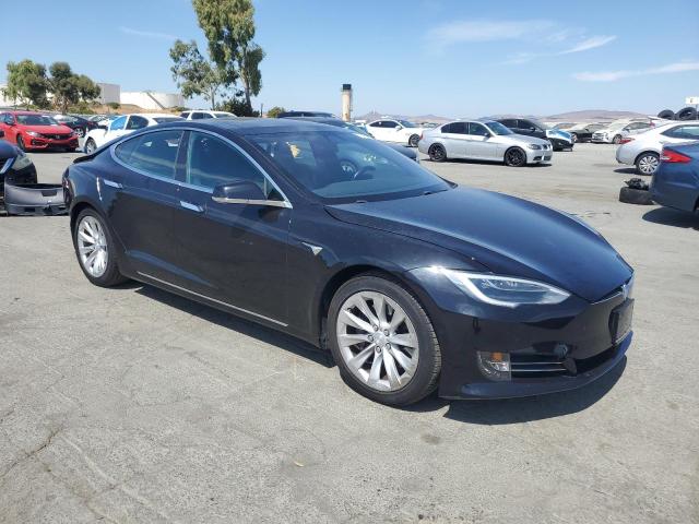 Photo 4 from auction – 2018 TESLA MODEL S with VIN 5YJSA1E2XJF265324