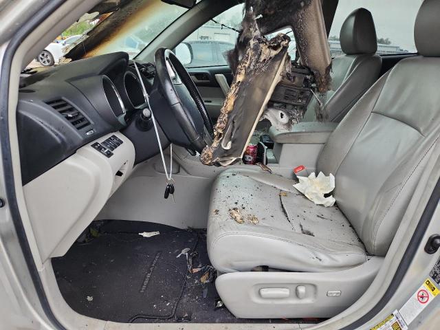 Photo 7 from auction – 2011 TOYOTA HIGHLANDER BASE with VIN 5TDBK3EH7BS067083