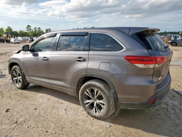 Photo 2 from auction – 2017 TOYOTA HIGHLANDER with VIN 5TDZARFH5HS025409