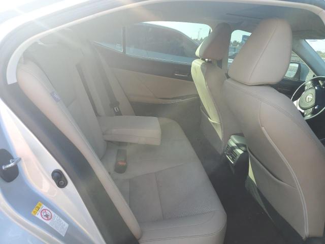 Photo 10 from auction – 2017 LEXUS IS 200T with VIN JTHBA1D21H5043377