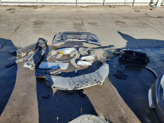 Photo 13 from auction – 2014 FORD ESCAPE SE with VIN 1FMCU9GX6EUA52852
