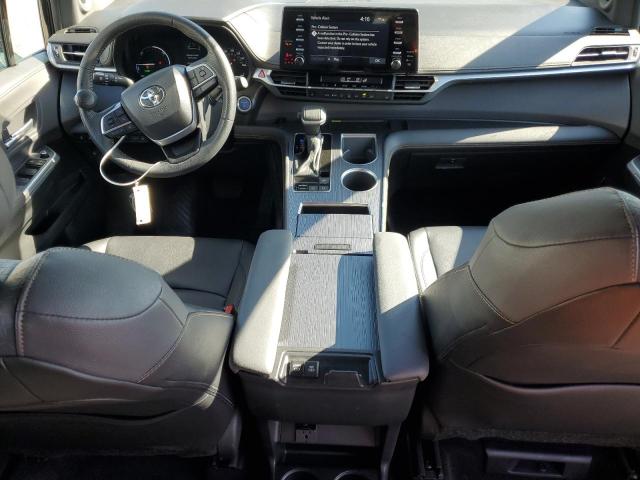 Photo 8 from auction – 2017 TOYOTA SIENNA XSE with VIN 5TDCSKFC1RS114829