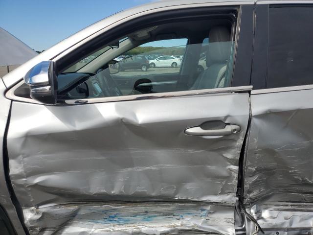 Zdjęcie 7 z aukcji – 2014 TOYOTA HIGHLANDER LE z VIN 5TDBKRFH3ES044955