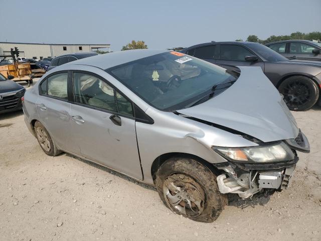Photo 4 from auction – 2015 HONDA CIVIC LX with VIN 19XFB2F58FE115318