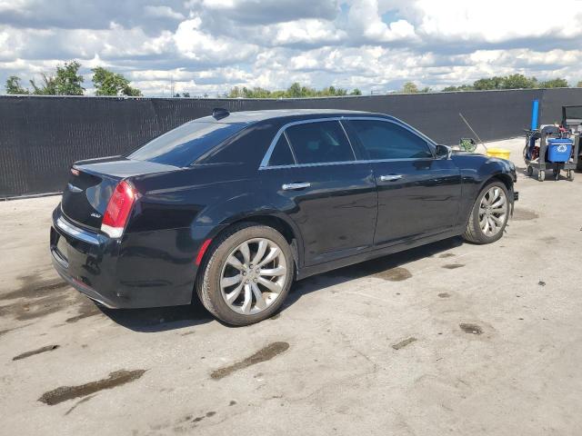 Photo 3 from auction – 2019 CHRYSLER 300 LIMITE with VIN 2C3CCAEG5KH631412