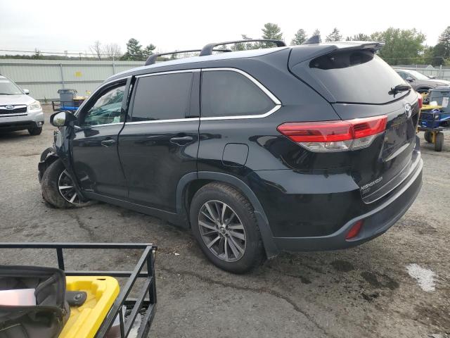 Photo 2 from auction – 2019 TOYOTA HIGHLANDER with VIN 5TDJZRFH2KS620229