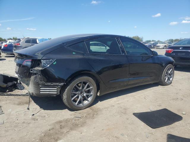 Photo 3 from auction – 2022 TESLA MODEL 3 with VIN 5YJ3E1EB4NF334992