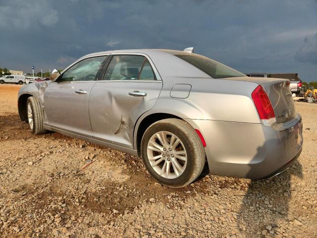 Photo 2 from auction – 2017 CHRYSLER 300C with VIN 2C3CCAEGXHH570051