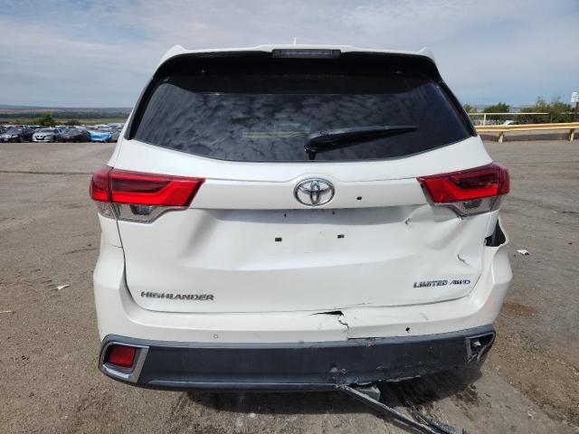 Photo 6 from auction – 2017 TOYOTA HIGHLANDER with VIN 5TDDZRFH4HS447125