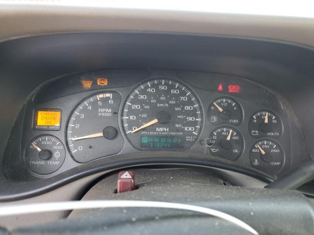 Photo 9 from auction – 2001 CHEVROLET SILVERADO with VIN 1GCHK29G61E308044