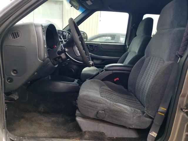 Photo 7 from auction – 2000 CHEVROLET BLAZER with VIN 1GNDT13W5Y2220272