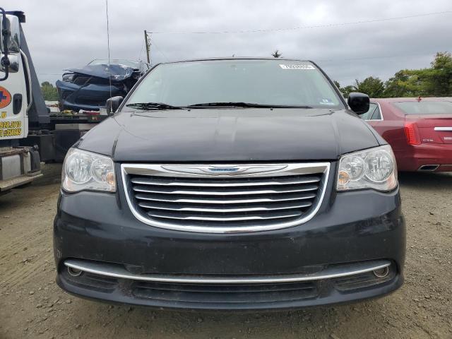 Photo 5 from auction – 2015 CHRYSLER TOWN & COU with VIN 2C4RC1BG7FR707206