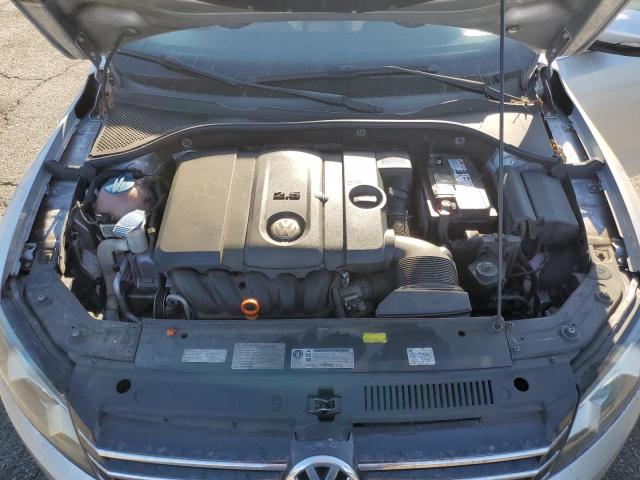 Photo 11 from auction – 2012 VOLKSWAGEN PASSAT SE with VIN 1VWBP7A33CC010589