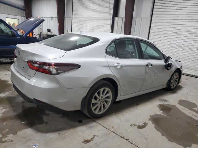 Photo 3 from auction – 2022 TOYOTA CAMRY LE with VIN 4T1C11AK2NU004823