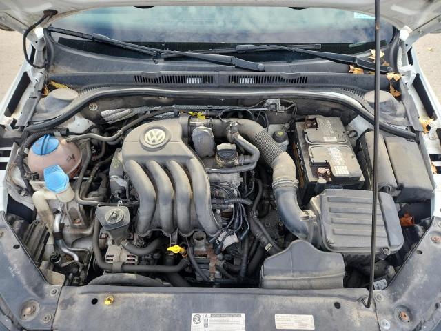 Photo 11 from auction – 2015 VOLKSWAGEN JETTA BASE with VIN 3VW2K7AJ6FM321093