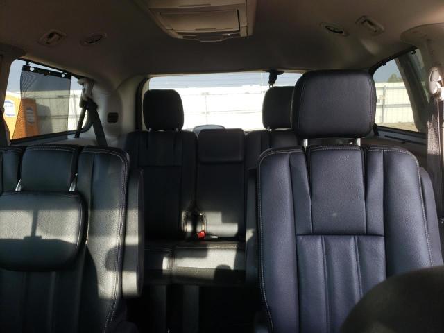 Photo 10 from auction – 2015 CHRYSLER TOWN & COU with VIN 2C4RC1BG0FR716636