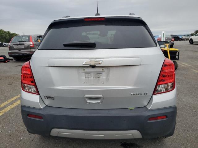 Photo 6 from auction – 2016 CHEVROLET TRAX 1LT with VIN 3GNCJLSB5GL272039