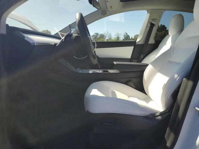 Photo 7 from auction – 2022 TESLA MODEL Y with VIN 7SAYGAEE9NF405214