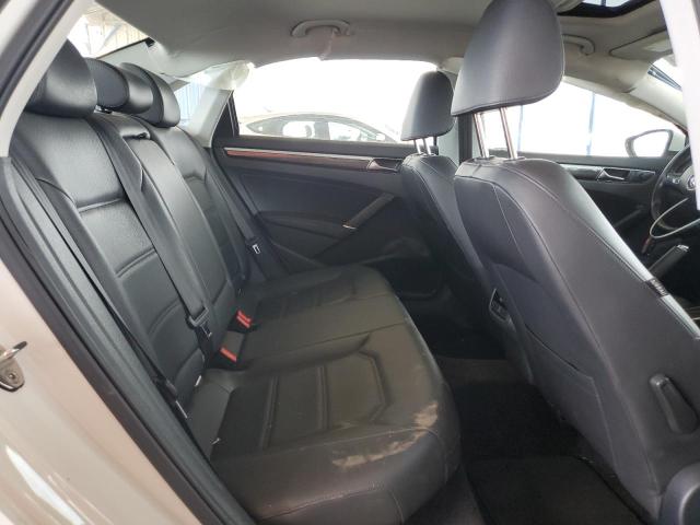 Photo 10 from auction – 2018 VOLKSWAGEN PASSAT SE with VIN 1VWBA7A33JC040951