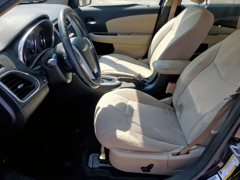 Photo 7 from auction – 2012 CHRYSLER 200 TOURIN with VIN 1C3CCBBB7CN301522