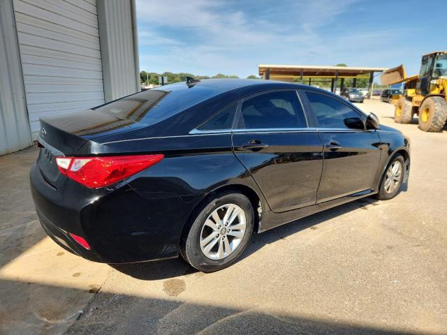 Photo 3 from auction – 2014 HYUNDAI SONATA GLS with VIN 5NPEB4AC3EH818252
